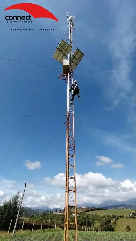 Instalación de torre de telecomunicaciones
